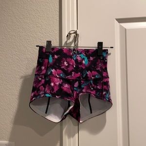 Lululemon multicolor shorts, size 4